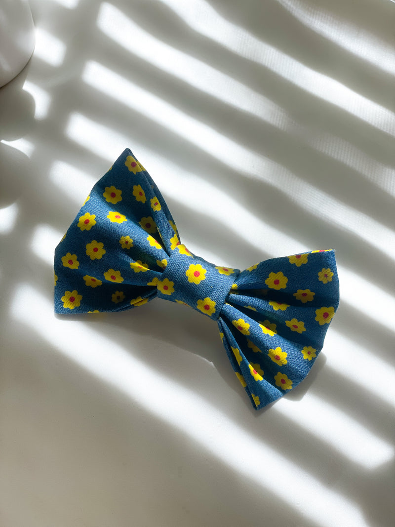 Lively Spring Giant Bow Tie